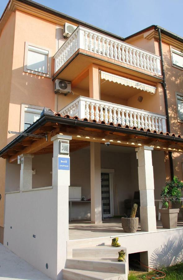 Apartments Dubravka 메덜린 외부 사진