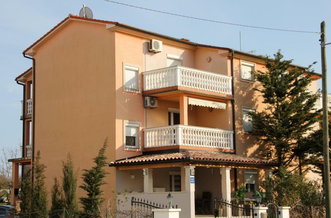 Apartments Dubravka 메덜린 외부 사진